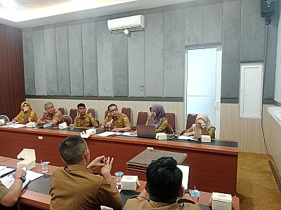 Rapat Rasionalisasi Restribusi Daerah Dengan SKPD - foto 1